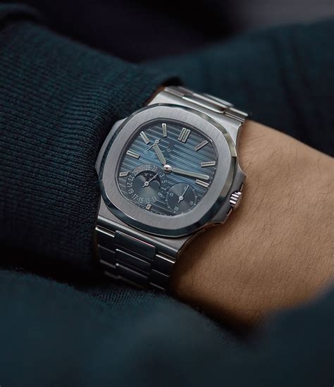 acheter patek philippe nautilus|pre owned patek philippe nautilus.